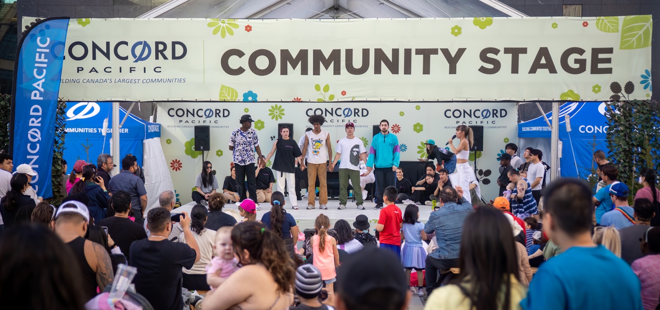 Community Stage, dancers and crowd at Party for the Planet 2023